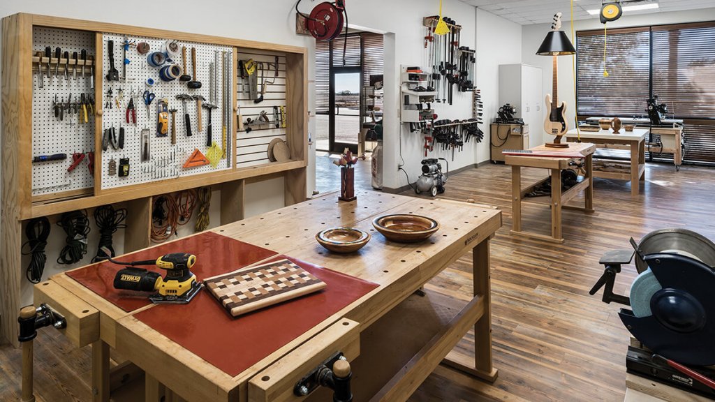 Wood working room at Robson Ranch Arizona, a Robson Resort Community for active adults in the Greater Phoenix / Casa Grande area.