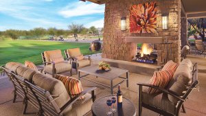 Madera Clubhouse Patio at Quail Creek, retirement living in Arizona